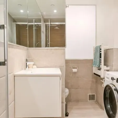 Cosy Appartement en plein Marais-2